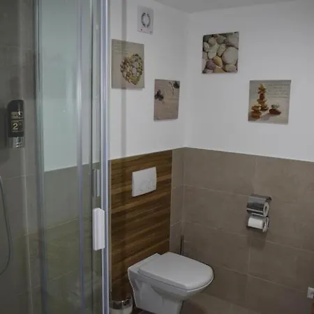 Direkt Am Neckar Aparthotel